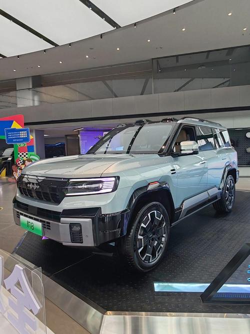 东莞116比亚迪方程豹硬派越野的爆款，英菲尼迪35周年与你共成长